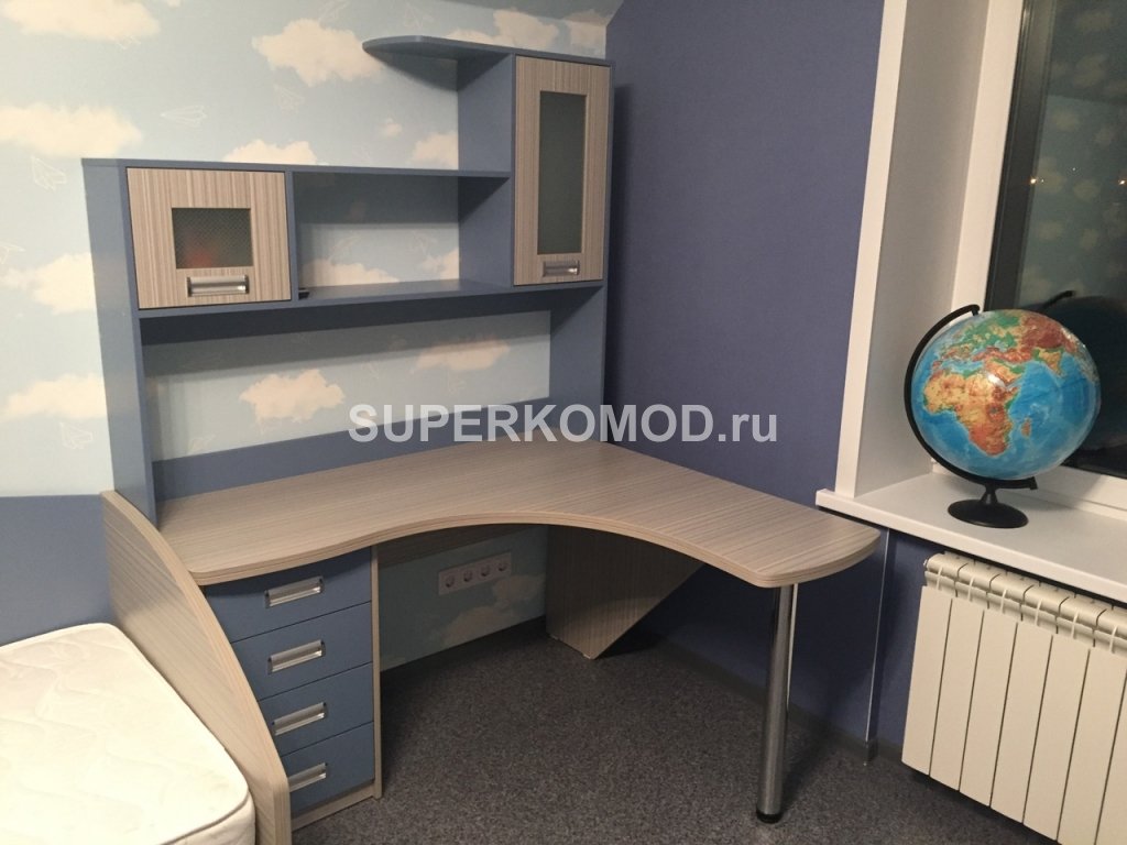 Подскажите!где в киеве купить компьютерный стол дешево!), гл.