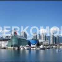 Стеклянный фартук город берег