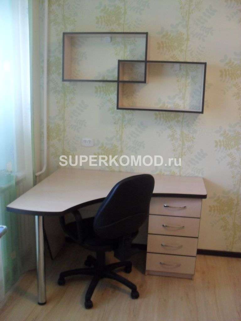 stol dlya shkolnika na zakaz nedorogo v