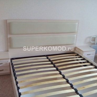 кровать в спальную на заказ