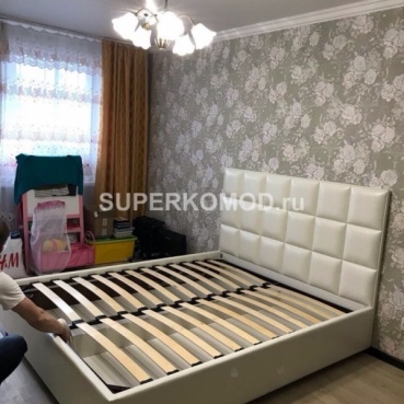 Кремовая двухместная кровать под заказ