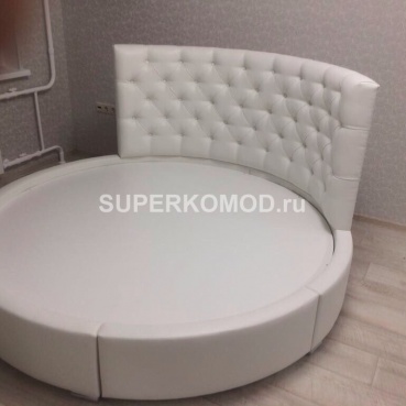 Круглая кровать со спинкой на заказ недорого