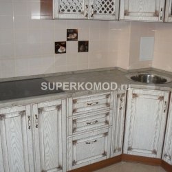Кухня в необычной цветовой гамме