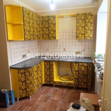 желтая кухня хохлома