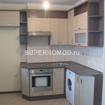 угловая кухня в однокомнатной квартире 464 серии