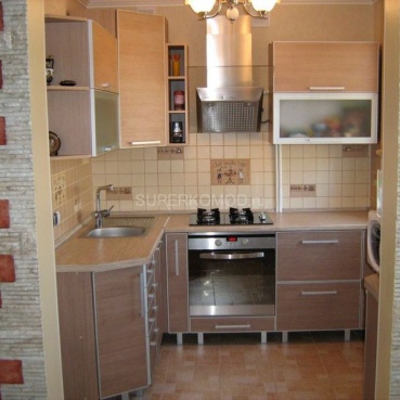 Компактная  угловая кухня