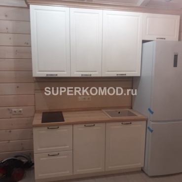 Кухня светлая прямая