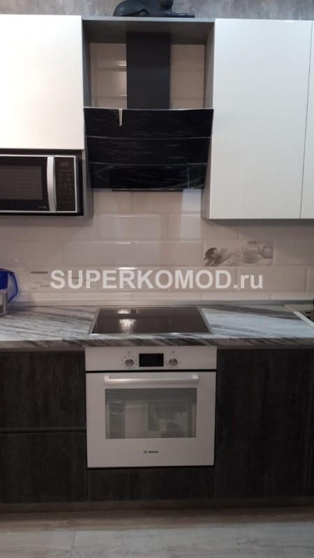 Кухня под гранит п-образная с барной стойкой