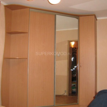 угловой шкаф-купе светло-коричневый угловой шкаф-купе светло-коричневый