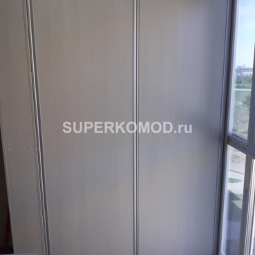 Шкаф-купе стандартный на балкон 