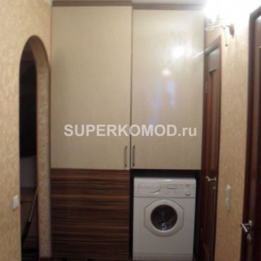 стиральная машина в кладовке возле ванной стиральная машина в кладовке возле ванной