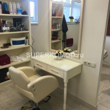 комплект мебели для парикмахерской