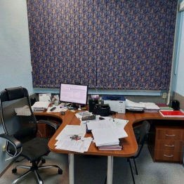 Офисный стол в кабинет руководителя эконом