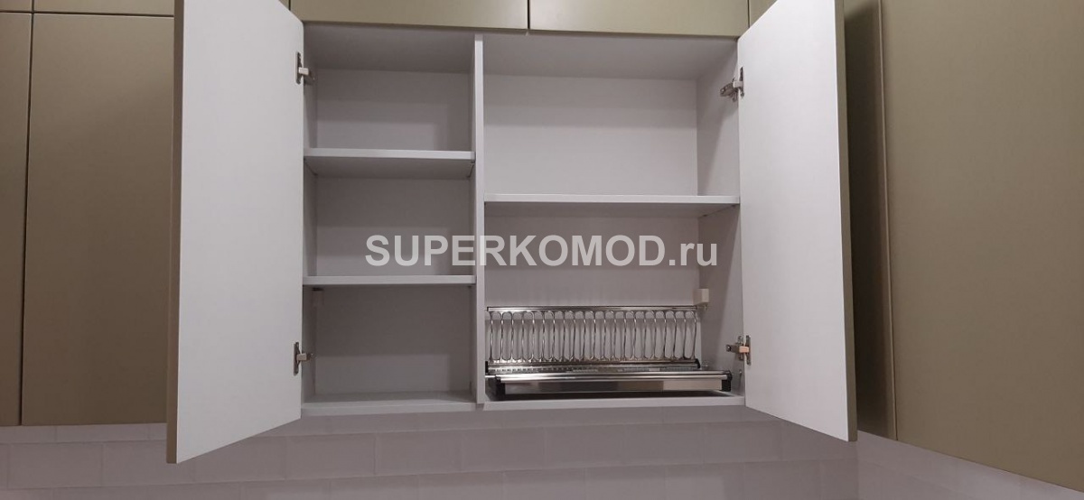 Угловая кухня в современном стиле серого цвета на заказ