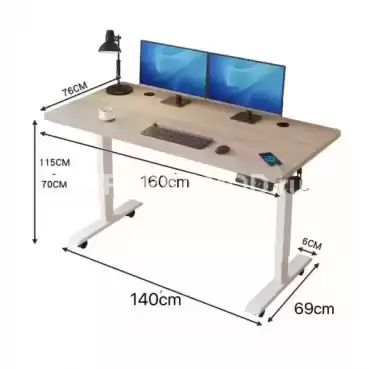 Стол с изменяемой высотой с телескопическими ножками