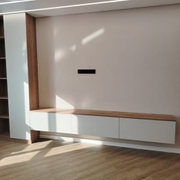 Тумба под телевизор и пенал для гостиной