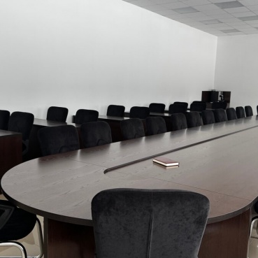 Мебель для переговорной