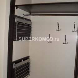 Шкаф-купе в Барнауле с крючками для одежды на заказ