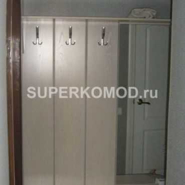 компактная прихожая в белом цвете в Барнауле под заказ