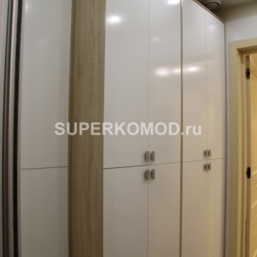Шкаф для прихожей
