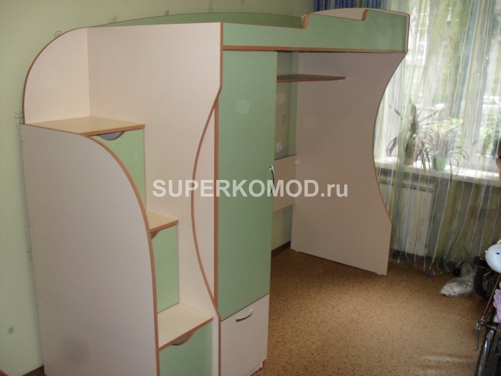 Салатовый шкафчик с полочками для игрушек на заказ в Барнауле