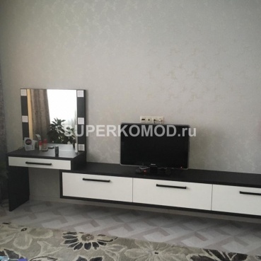 Длинная тумба для гостиной под телевизор