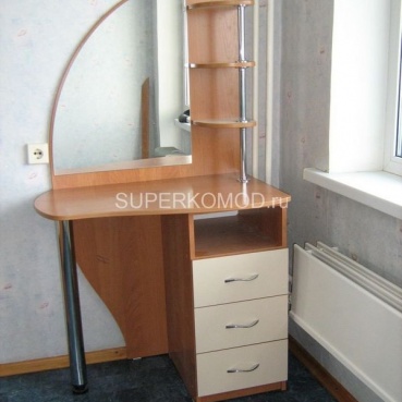 туалетный столик с зеркалом